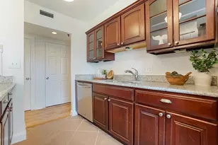 416 Commonwealth Ave, Boston, MA 02215 - Photo 4