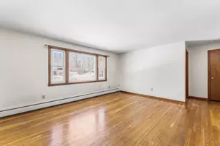 120 Mary Ln, Bridgewater, MA 02324 - Photo 6