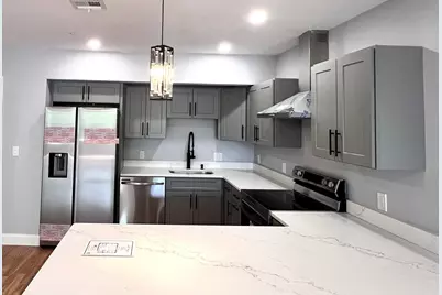 585 Washington St #0305, Quincy, MA 02169 - Photo 4