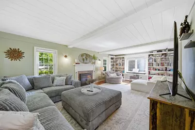 652 Old Post Rd, North Attleboro, MA 02760 - Photo 10