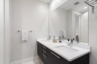 171 W 4th, Boston, MA 02127 - Photo 16
