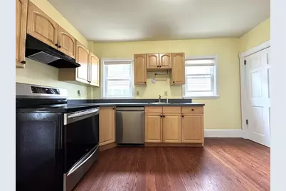 72 Winchester St. #1, Medford, MA 02155 - Photo 2