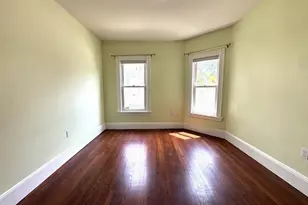 72 Winchester St, Medford, MA 02155 - Photo 10