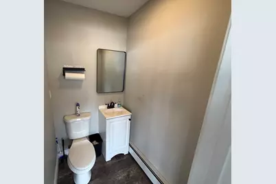 284 S Broadway, Lawrence, MA 01843 - Photo 10