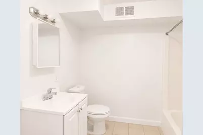 526 Third St #3, Fall River, MA 02721 - Photo 2