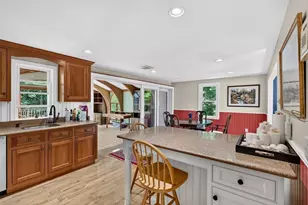 9 Oregon Ave, Braintree, MA 02180 - Photo 12
