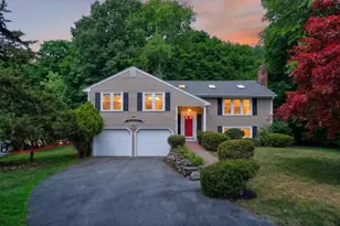 9 Oregon Ave, Braintree, MA 02180 - Photo 2