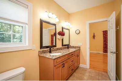 5 Red Bridge Ln, South Hadley, MA 01075 - Photo 16