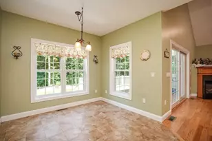 5 Red Bridge Ln, South Hadley, MA 01075 - Photo 10