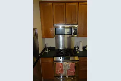 17 Centre St #1, Cambridge, MA 02139 - Photo 12