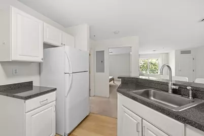 30 Franklin St #309, Malden, MA 02148 - Photo 2