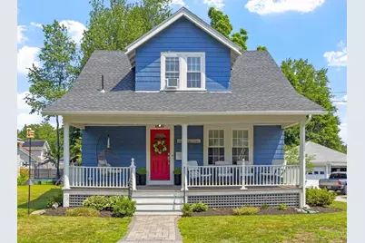 33 Hammond St, Leominster, MA 01453 - Photo 1