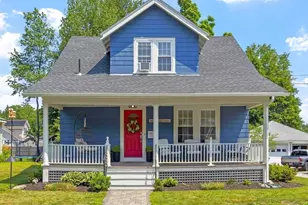 33 Hammond St, Leominster, MA 01453 - Photo 1