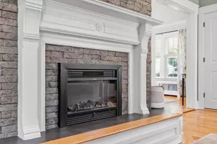 33 Hammond St, Leominster, MA 01453 - Photo 12