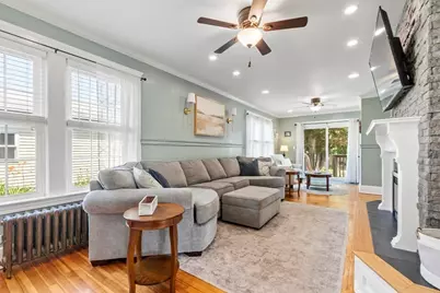 33 Hammond St, Leominster, MA 01453 - Photo 10