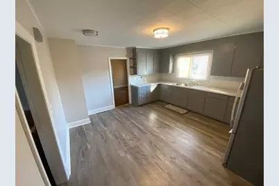 11 Chateaugay St, Chicopee, MA 01020 - Photo 32
