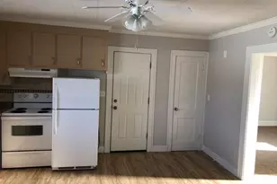 11 Chateaugay St, Chicopee, MA 01020 - Photo 14