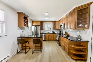 235 Cardinal Medeiros, Cambridge, MA 02141 - Photo 2