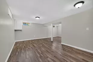 27 Sherwood Ave, Westfield, MA 01085 - Photo 24