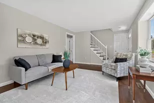 27 Sherwood Ave, Westfield, MA 01085 - Photo 16