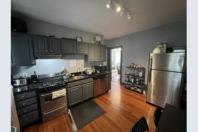 195 Hancock St #1, Boston, MA 02125 - Photo 4