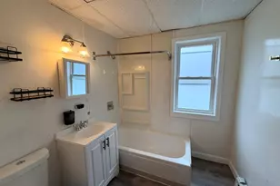 23 Woodford St, Worcester, MA 01604 - Photo 12