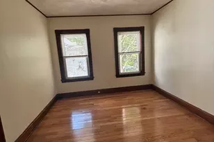 10 Davis St, Woburn, MA 01801 - Photo 12
