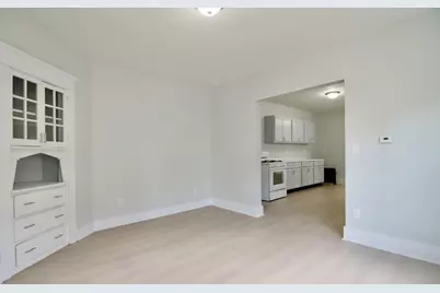 655 N Main St, East Longmeadow, MA 01028 - Photo 6