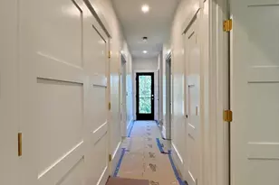 139 Sycamore St, Somerville, MA 02145 - Photo 10