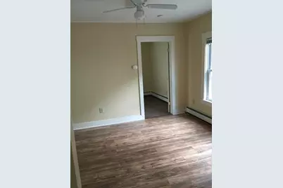 14 Central Ct, Beverly, MA 01915 - Photo 4