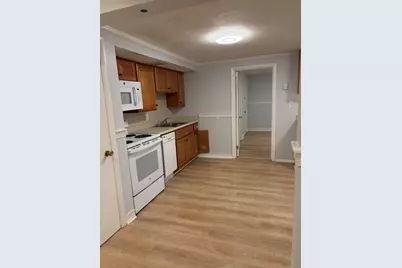 27 Elmwood Park #6, Quincy, MA 02170 - Photo 4