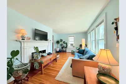 139 Oakdale Rd, Newton, MA 02461 - Photo 2