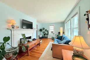 139 Oakdale Rd, Newton, MA 02461 - Photo 2