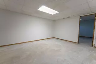 1178 Sumner Ave, Springfield, MA 01118 - Photo 12