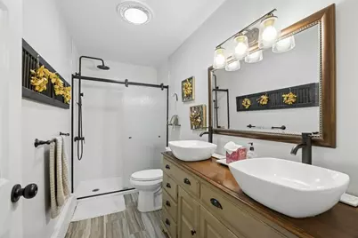 203 Maple St, Douglas, MA 01516 - Photo 32