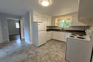 36 Fifth Ave, Lowell, MA 01854 - Photo 6