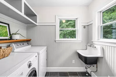 28 Brittany Rd, Longmeadow, MA 01106 - Photo 16