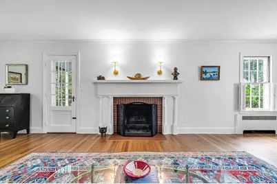 28 Brittany Rd, Longmeadow, MA 01106 - Photo 6