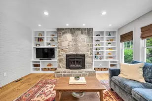 28 Brittany Rd, Longmeadow, MA 01106 - Photo 8