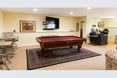 717 Northampton St #12, Holyoke, MA 01040 - Photo 34