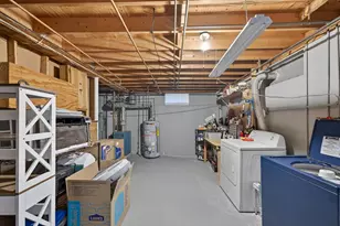212 Pine Grove St, New Bedford, MA 02745 - Photo 38