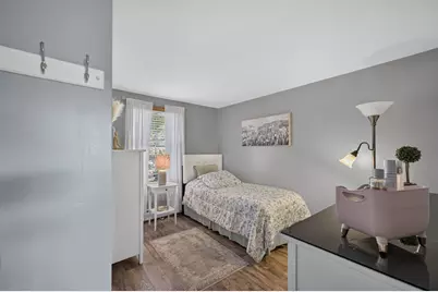 212 Pine Grove St, New Bedford, MA 02745 - Photo 32
