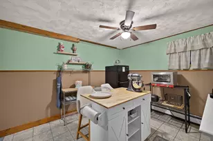 212 Pine Grove St, New Bedford, MA 02745 - Photo 42