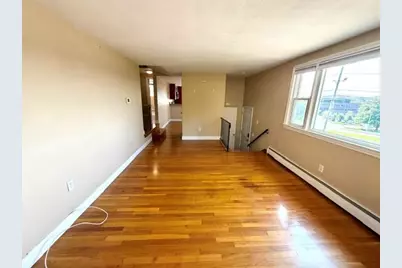 116 Upton Rd, Waltham, MA 02452 - Photo 10