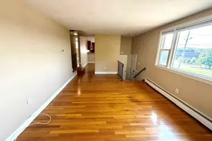 116 Upton Rd, Waltham, MA 02452 - Photo 10