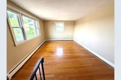 116 Upton Rd, Waltham, MA 02452 - Photo 8
