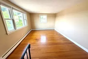 116 Upton Rd, Waltham, MA 02452 - Photo 8