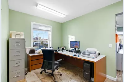381 Summer Street, Fitchburg, MA 01420 - Photo 20
