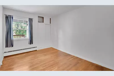 133 Mosier St, South Hadley, MA 01075 - Photo 14