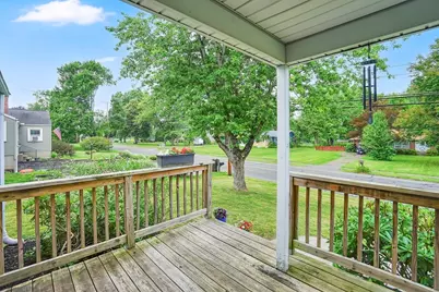 133 Mosier St, South Hadley, MA 01075 - Photo 30